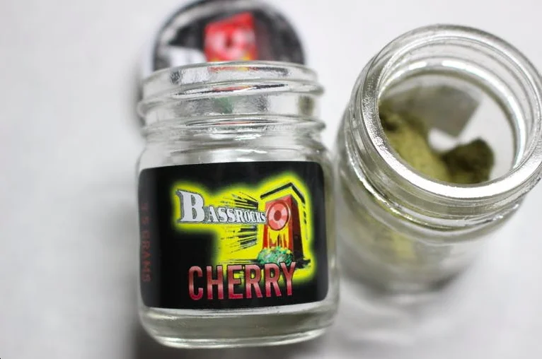 Bassrocks | Cherry Bassrocks | Cherry